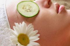 7 Cara Alami ini Mampu Menghilangkan Kantung Mata Gelap