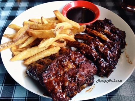 Cara Membuat Iga Kambing Bakar Kecap Aroma Jeruk Ala Bango